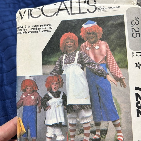 McCalls 7232 -large Raggedy Ann and Andy Costumes - uncut- Halloween - Picture 1 of 5